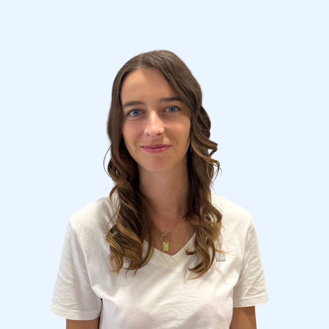 Photo d’une personne travaillant dans une agence AIDADOMI